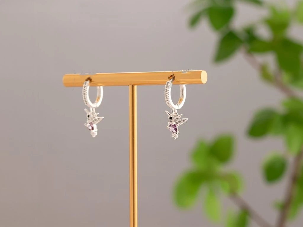 ARO BRONCE BLANCO CON MICROPAVE FORMA COLIBRI