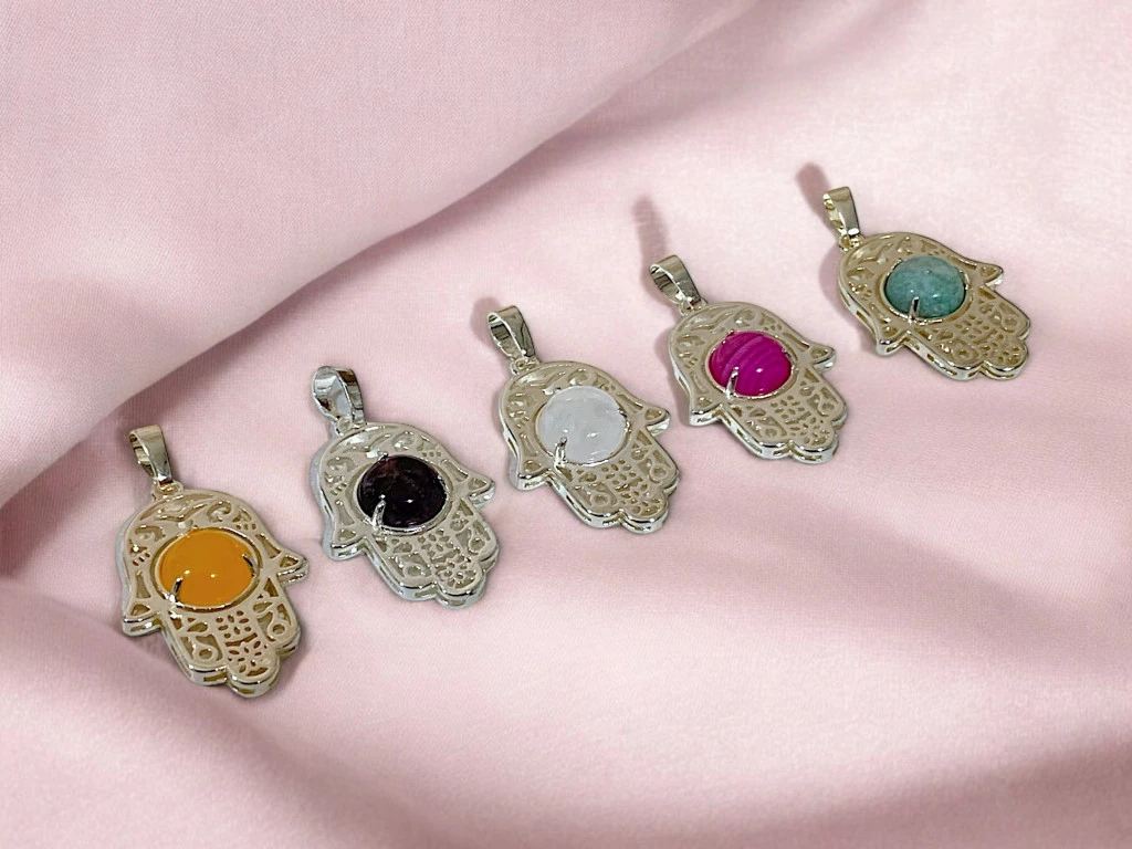 DIJE MANO DE FATIMA METAL CON PIEDRA