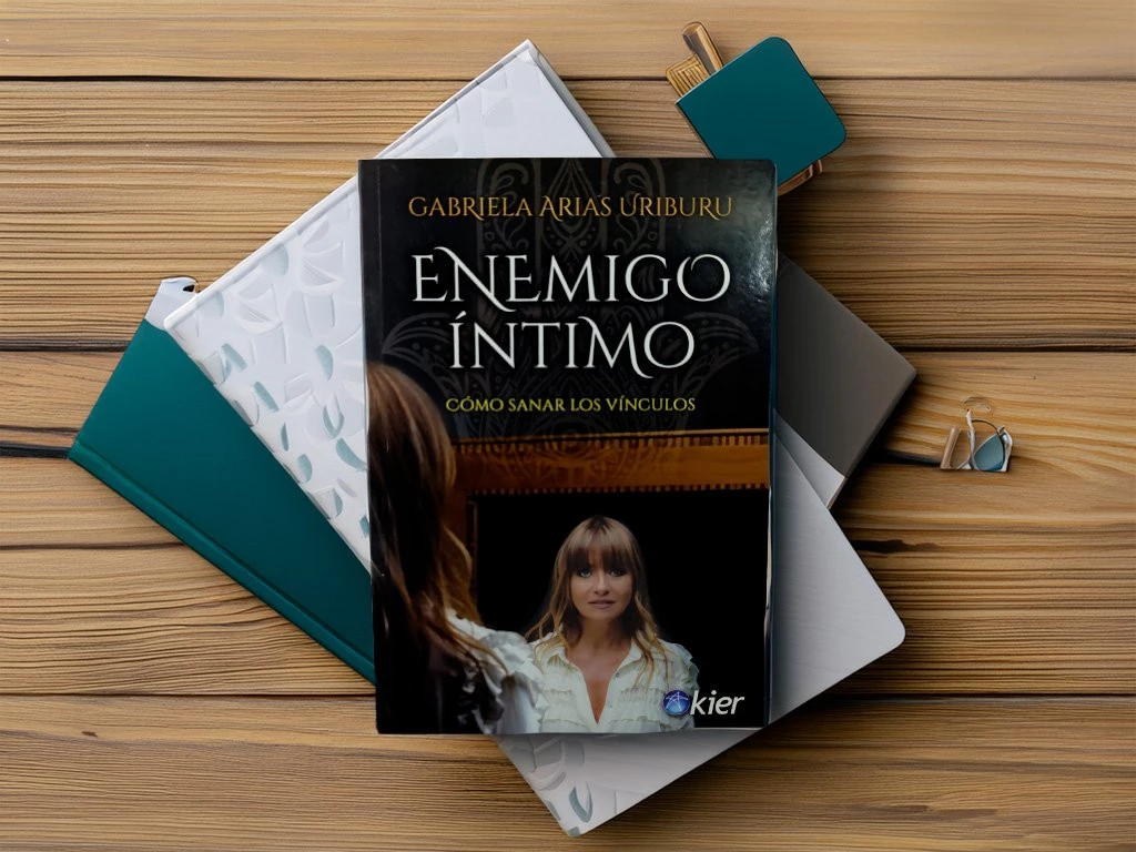 LIBRO ENEMIGO INTIMO - ARIAS URIBURI (C)