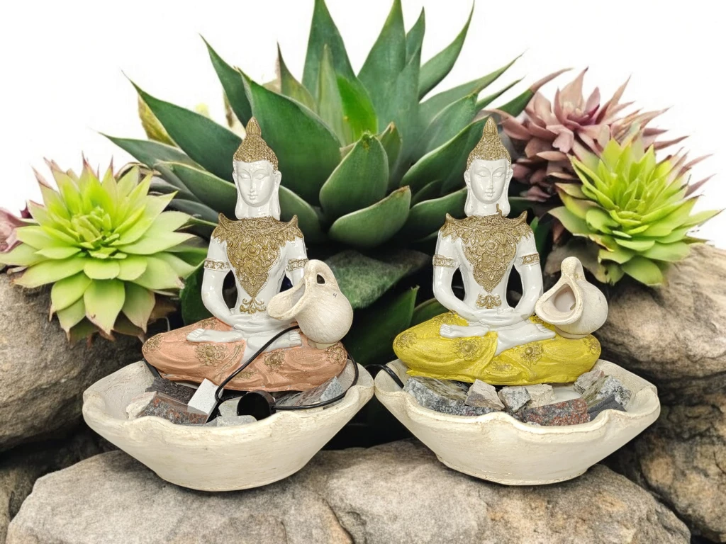 FUENTE DE AGUA BUDA MEDITANDO PINTADO VS MODELOS