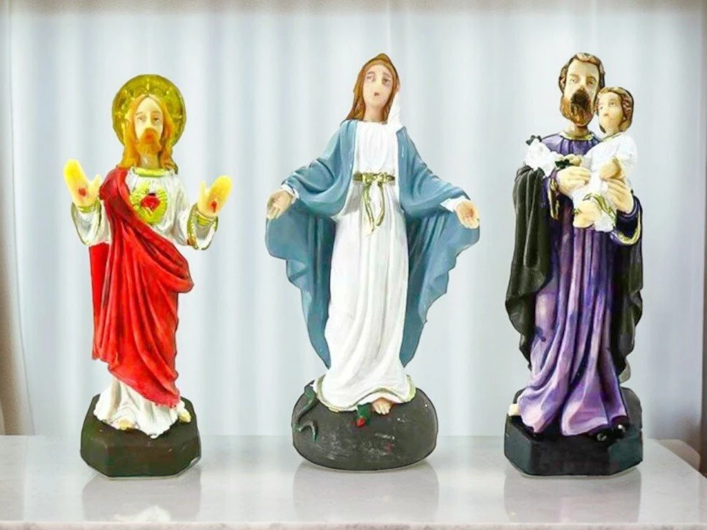 PVC 15 CM MILAGROSA - JESUS - JOSE-CARMEN